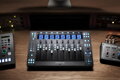 SSL UF8 DAW + Rack Mount Kit set