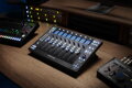 SSL UF8 DAW + Rack Mount Kit set